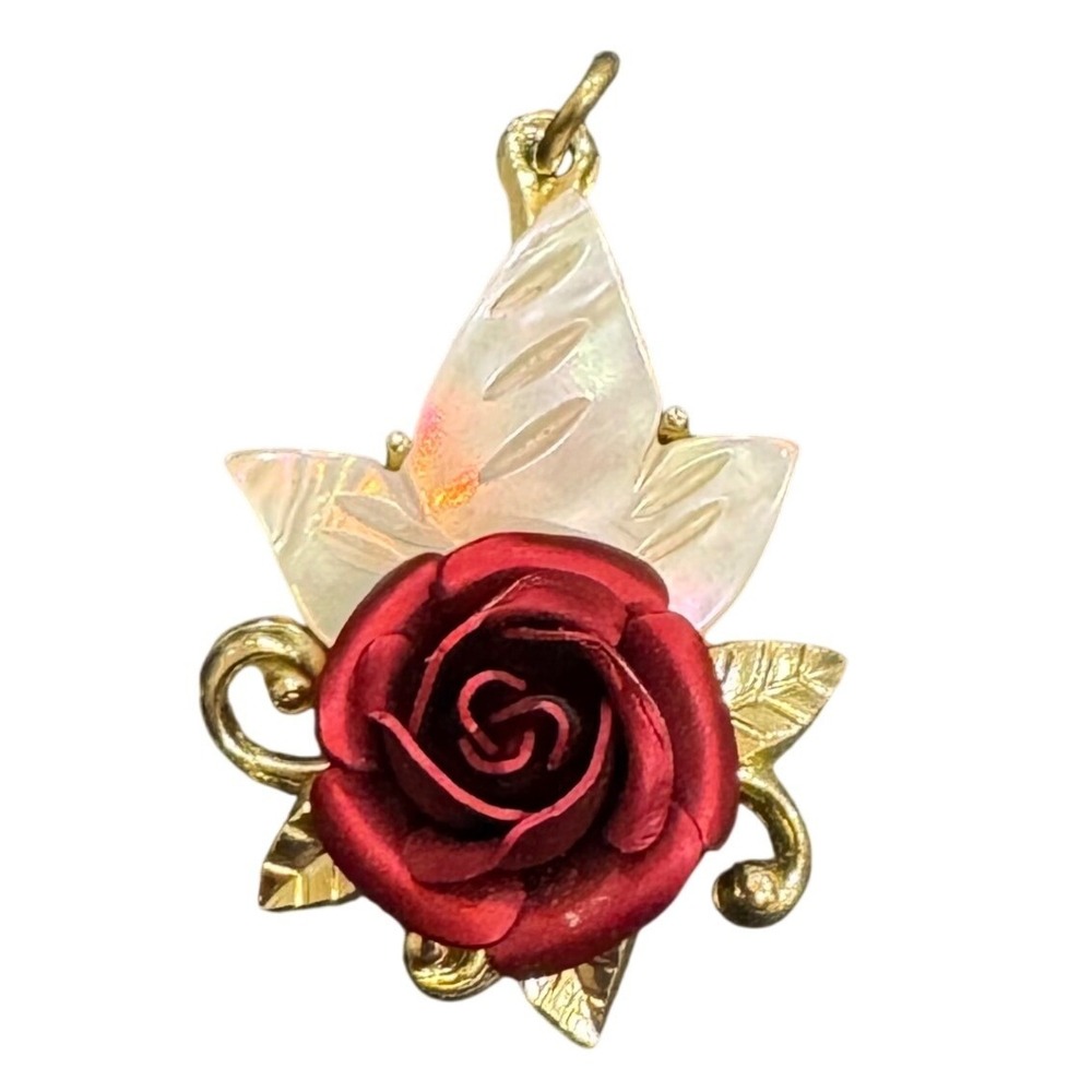 Vintage Krementz Red Rose Mother of Pearl Gold Floral Pendant Necklace Charm